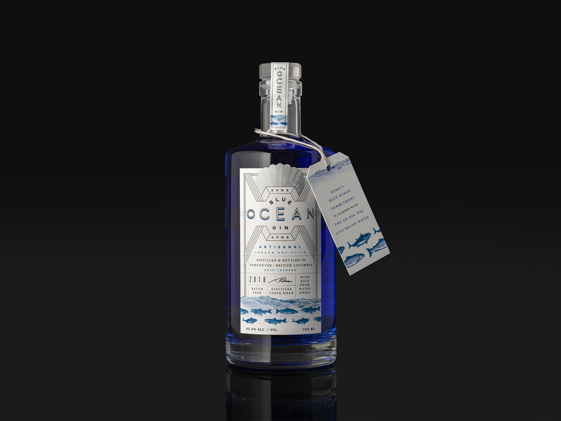 KPMG-Gin-CarterHales-1 image of KPMG gin bottle